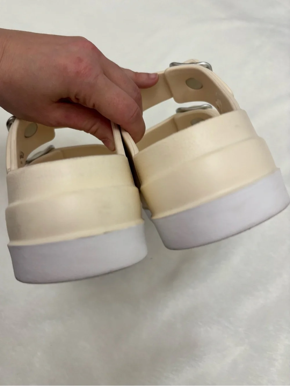 MIA Gen Dual-Buckle Slide Platform Sandals in Seashell Women’s Size 9